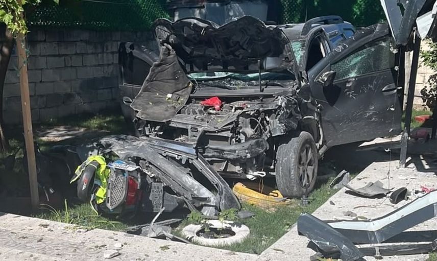 Erzincan'da anlık hakimiyet kaybı evin bahçesinde son buldu