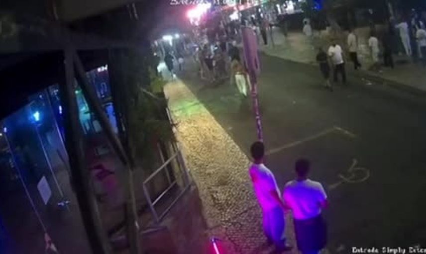 Tatil beldesinde panik: Albufeira'da alkollü sürücünün yayalara çarpması