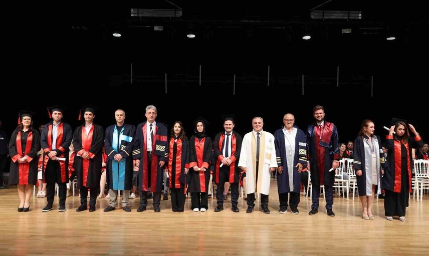 Erciyes Üniversitesi'nde lisansüstü başarı kutlaması