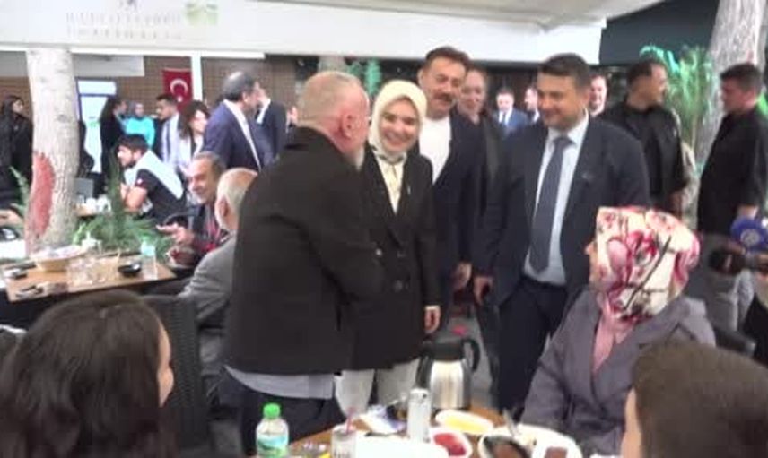 Göktaş'tan sokak sohbeti: oyuncak ve esnafın gündemi