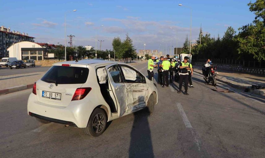 Yasak u dönüşü kavşağında yunus timine çarpışma: polis memuru yaralandı