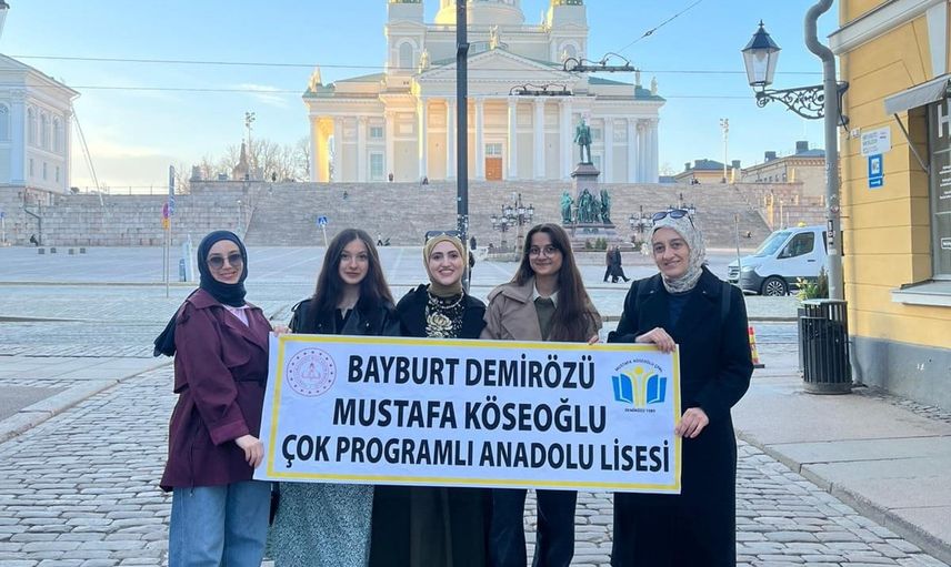 Bayburt öğretmen ve öğrencileri Espoo'da kapsayıcı ve dijital eğitimi deneyimledi