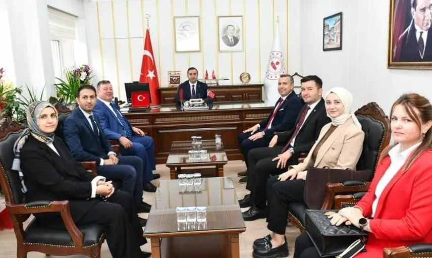 Osmaneli'de kaymakam eğitim camiasıyla yeni dönemi değerlendirdi