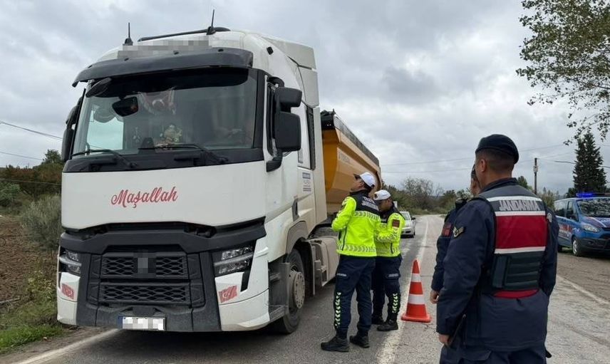 çanakkale'de huzur uygulamalarında 110 kişi yakalandı