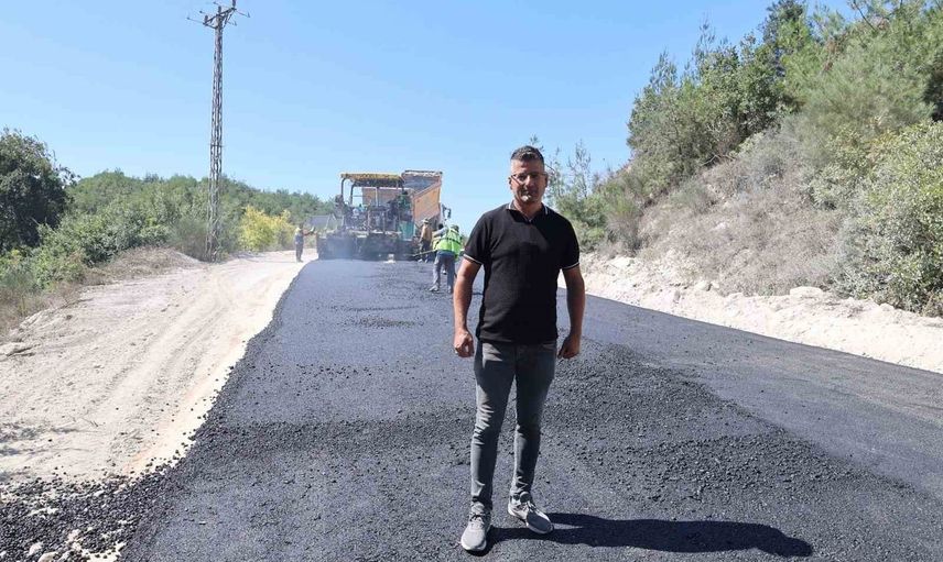 Yayladağı'nın grup yolunda beton asfaltla ulaşım konforu hedefleniyor