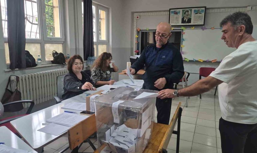 Tekirdağ’da sandık başında: çifte vatandaşlar Bulgaristan seçimine katıldı