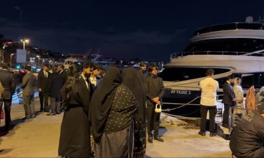 Boğazda tekneler aşkı taşıdı: Pakistan ve Hindistanlı konukların tercihi