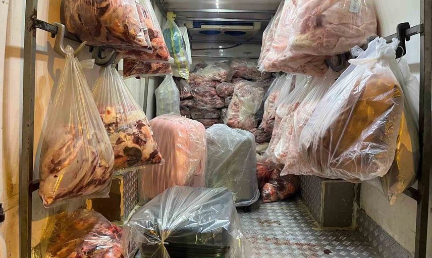 Sapanca gişelerinde menşei belirsiz 2 ton 809 kilogram et imhaya teslim edildi