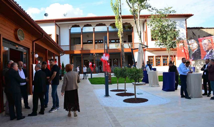 İkiz Konak butik otele dönüştü, ilk misafirler şehit aileleri ve gaziler oldu