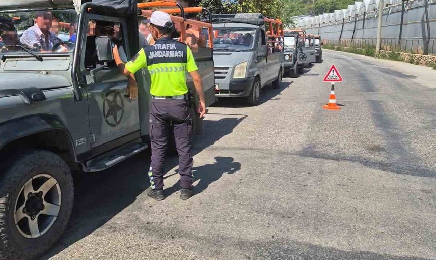 Jandarmadan safari turlarına kapsamlı denetim