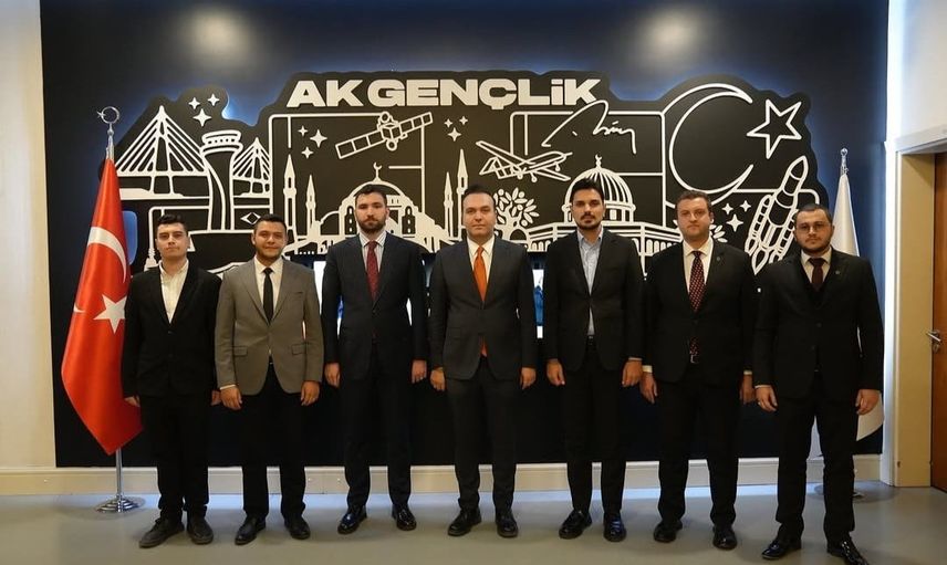 Kütahya'da AK Parti gençlik kollarında yeni dönem: Oğuzhan İnce atandı