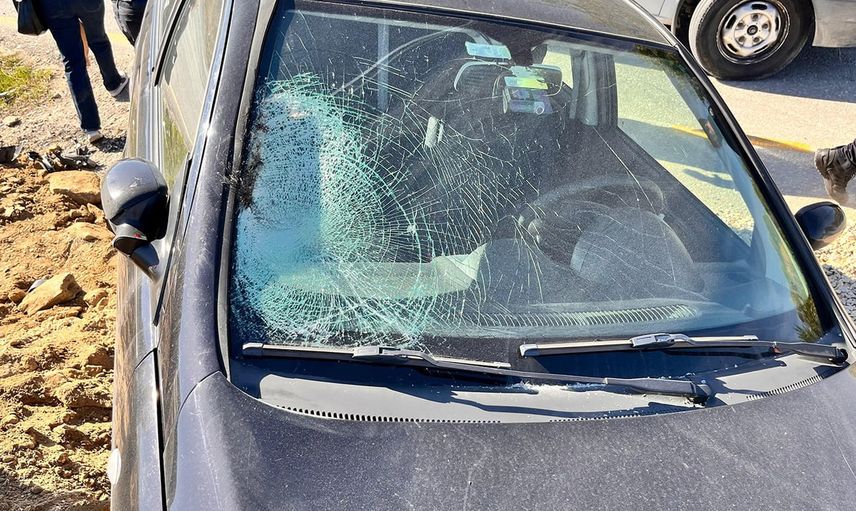 Kula'da kavşakta çarpışma: motosiklet sürücüsü ağır yaralandı