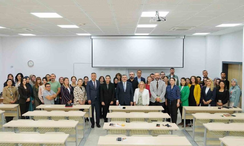 BŞEÜ'de Sağlık Bilimleri Fakültesi yeni dönem önceliklerini ve altyapı planlarını belirledi