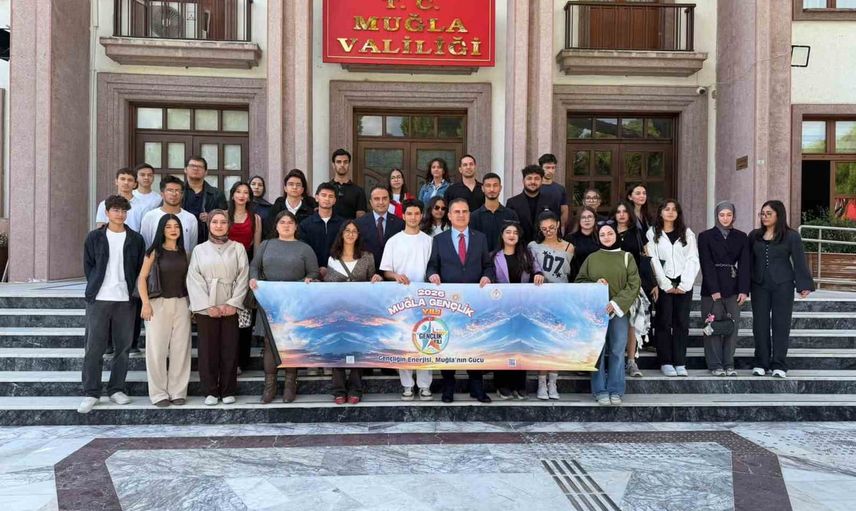 Üniversiteli gençler Muğla'yı 'Gelin tanış olalım' programıyla keşfediyor