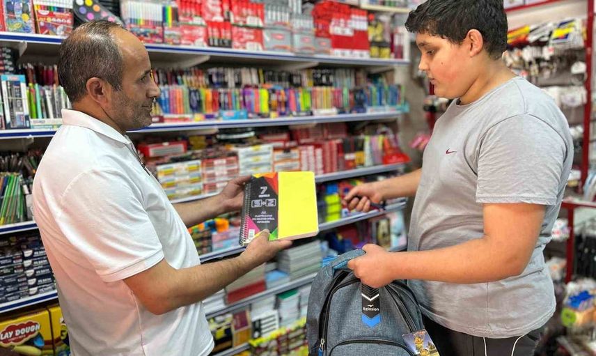 Van’da kırtasiyelerde telaş: veliler erken alışverişi tercih ediyor