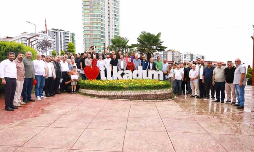 İlkadım’da 61 mahalle başkanına teşekkür belgeleri ve saha çağrısı