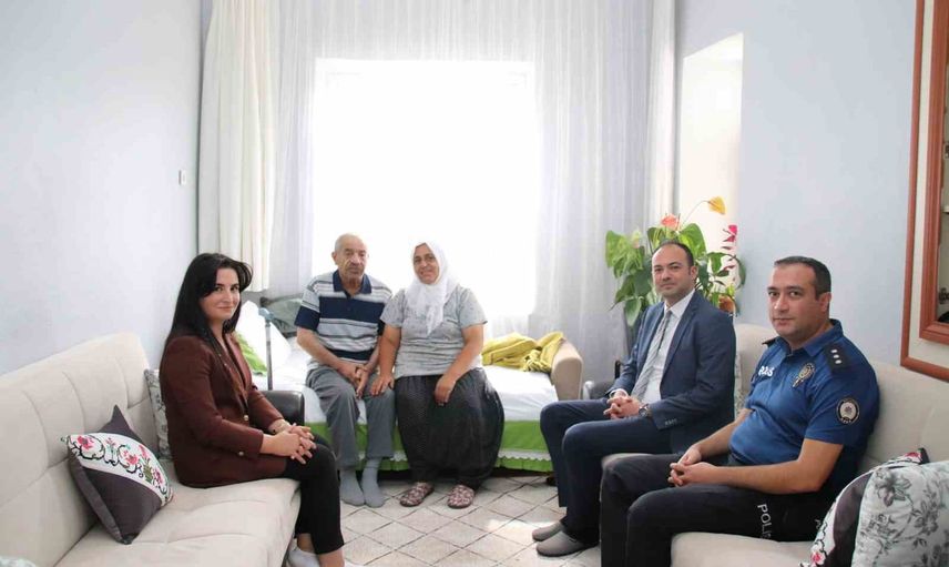 Pütürge'de kapı kapı ziyaretlerde yaşlı ve hasta talepleri yerinde öğrenildi
