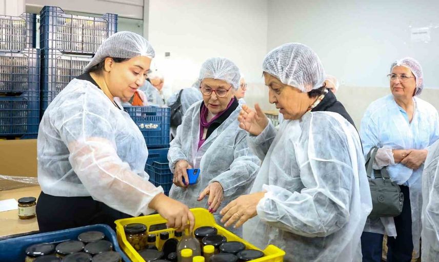 Kadın emeğinin merkezi Efeler'de: kadınlara istihdam sunan fabrika beğeni topladı