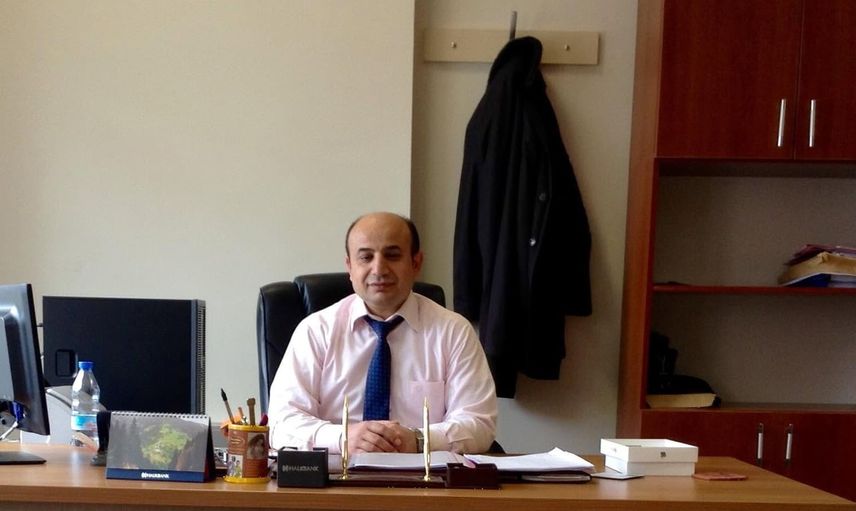Erzincan'da çatıda su tahliyesi yaparken düşen kâtip yaşamını yitirdi