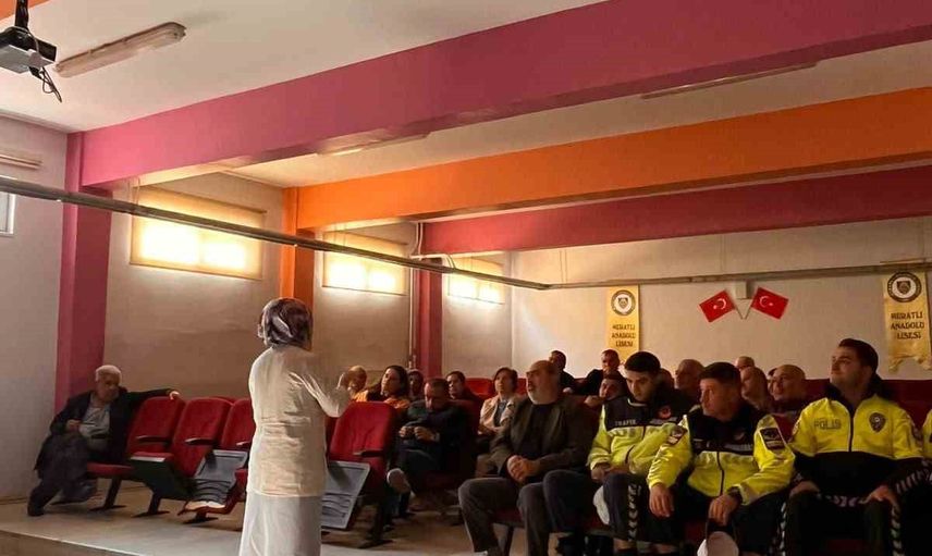 Muratlı’da okul servislerinde eğitim ve sıkı denetimle öğrenci güvenliği hedefi