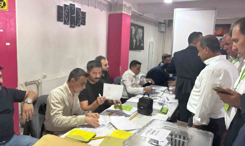 Gaziantep iş dünyasında yeni dönem için oda ve borsa seçimleri başladı