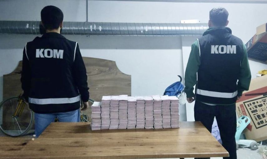 Sahte fatura soruşturmasında yeni durak: Pendik'te çuvallarda 3 milyon 912 bin 800 lira bulundu