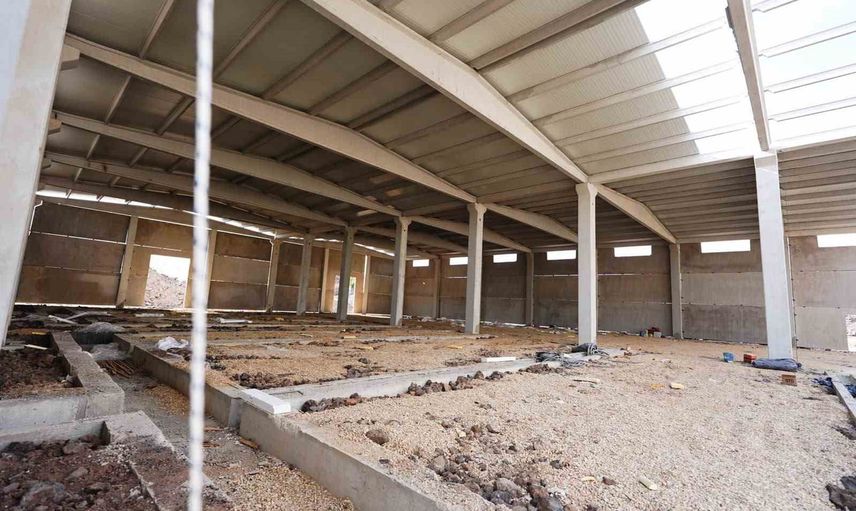 Kula'ya 40 milyon liralık hububat alım noktası çiftçiye kolaylık sağlayacak