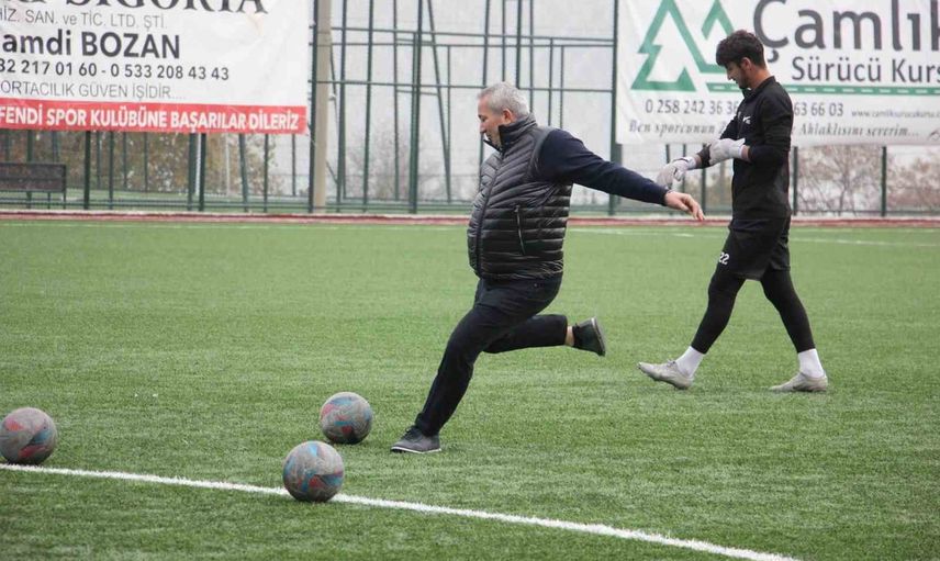 Transfer pişmanlığı Denizli İdman Yurdu'nda puan kaybına yol açtı