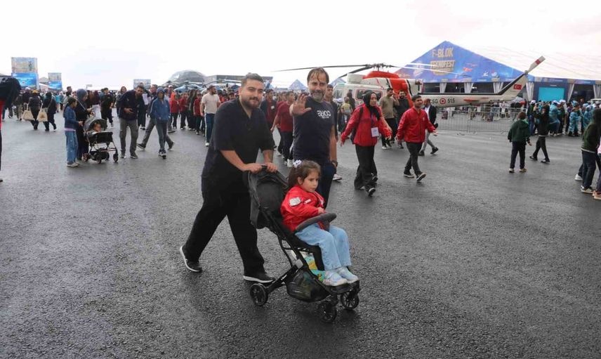 Yağmura rağmen TEKNOFEST Güneydoğu'da coşku devam ediyor