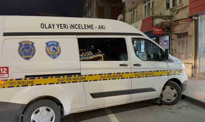 Barışma sonrası kıskançlık kavgası: eşini bıçaklayan koca gözaltında