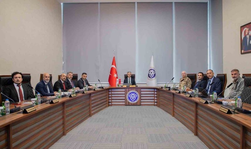 ÖSYM, Erzincan'da sınav hazırlıklarını kurumlarla masaya yatırdı