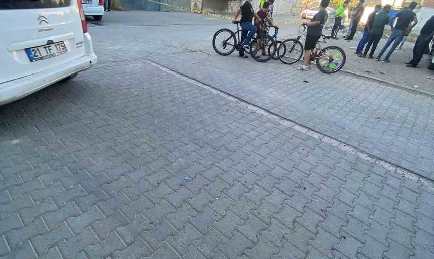 Bismil'de pikabın çarptığı 6 yaşındaki Suriye uyruklu çocuk hayatını kaybetti