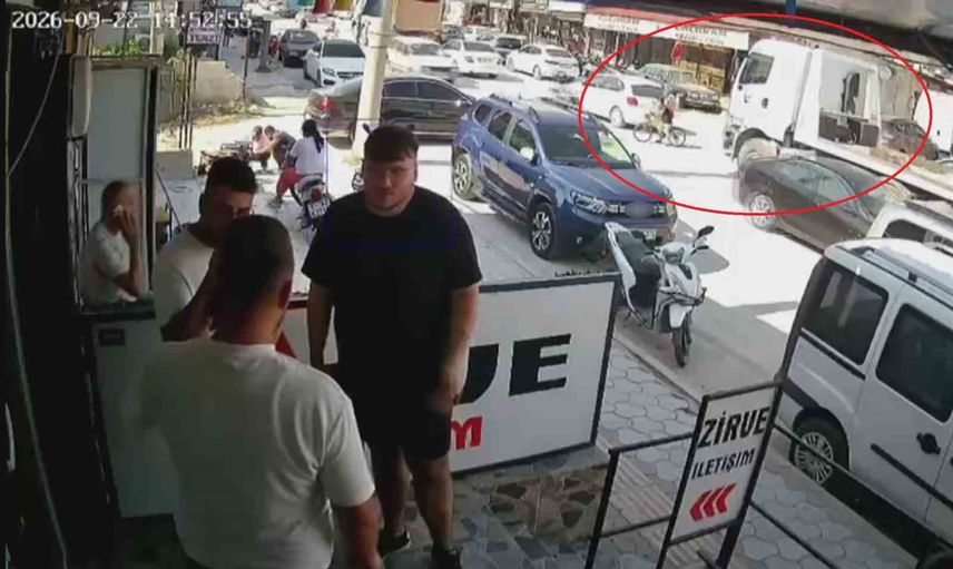 Hafriyat kamyonunun kör noktasında kalan bisikletli çocuk kazayı hafif yaralarla atlattı