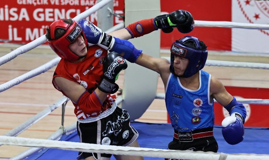 Manisa'da muaythai zafer kupasında 386 sporcu kıyasıya yarıştı