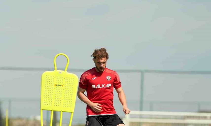 Çorum FK Antalya kampında tempoyu artırdı