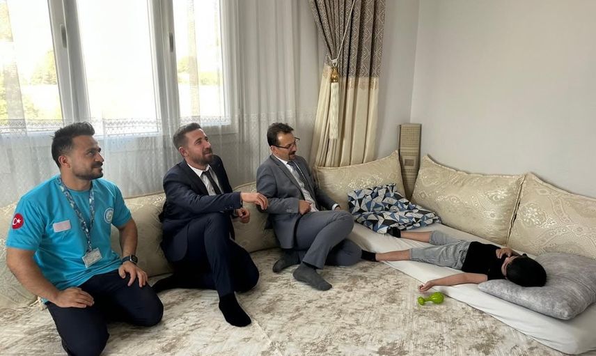 Başhekimlerden sahada sıcak temas: evde sağlık hastaları yalnız bırakılmadı