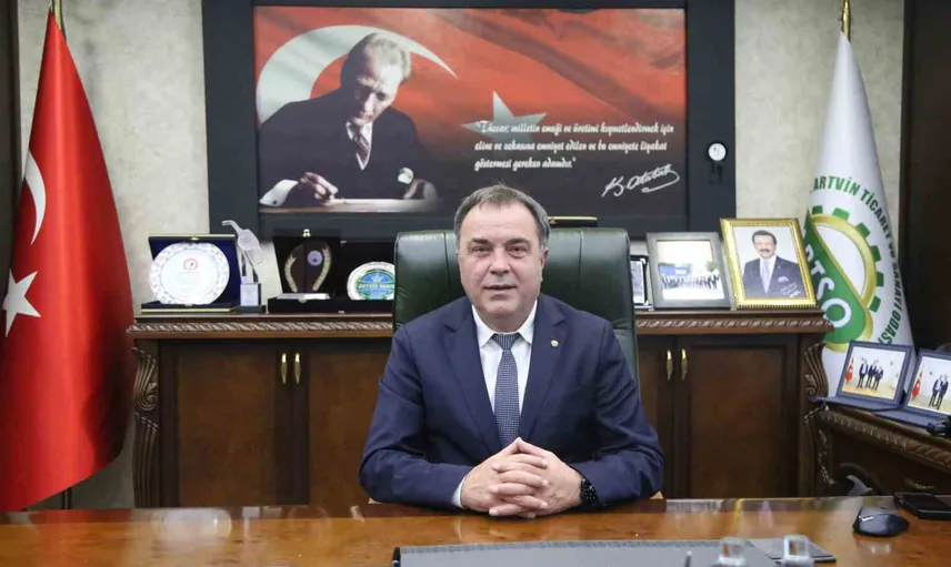 Seçkin Kurt Artvin Ticaret ve Sanayi Odası'nda güven tazeledi