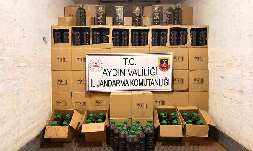 Aydın'da sahte zeytinyağı operasyonu: kamyonette 5 bin 300 litre ele geçirildi