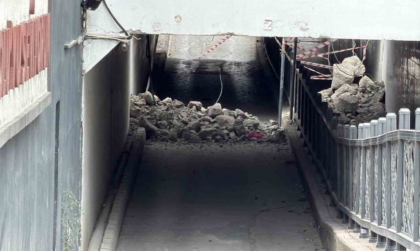 Bolu'da akıllı kavşak çalışması yakınında alt geçidin tavanı çöktü