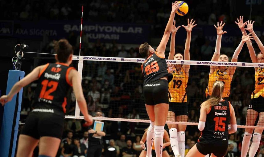 V.Bank'tan Antalya'da geri dönüş: şampiyonlar kupasında eczacıbaşı'yı 3-2 mağlup ettiler