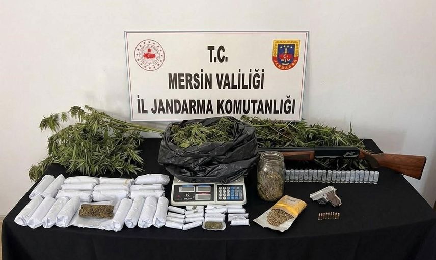 Mersin'de iki ayrı baskın: deliller metamfetaminden kenevire uzandı
