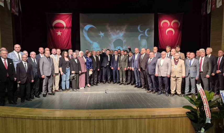 Caboğlu'nun güven tazelediği kongrede birlik vurgusu