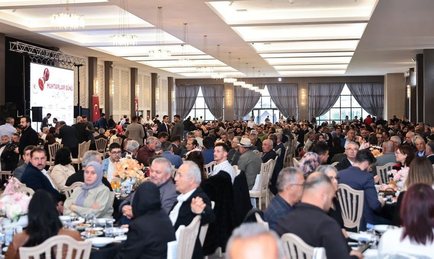Denizli'de muhtarlarla dayanışma yemeği: ortak akıl ve üretime destek