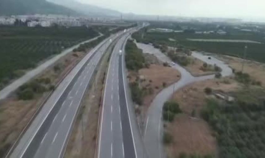 Terk edilmiş araçta bulunan şırıngalar jandarmayı kenevir tarlasına ulaştırdı