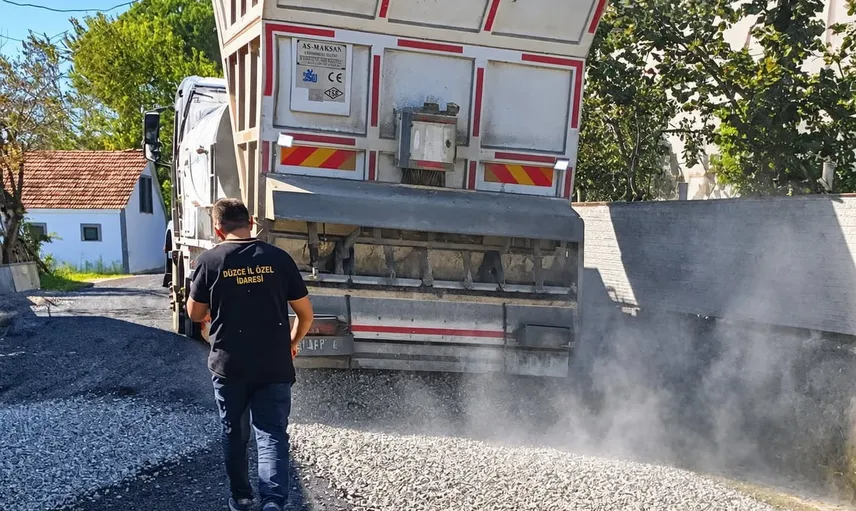 Yaka köyü yolunda konfor ve güvenlik artırıldı: soğuk asfalt çalışması tamamlandı