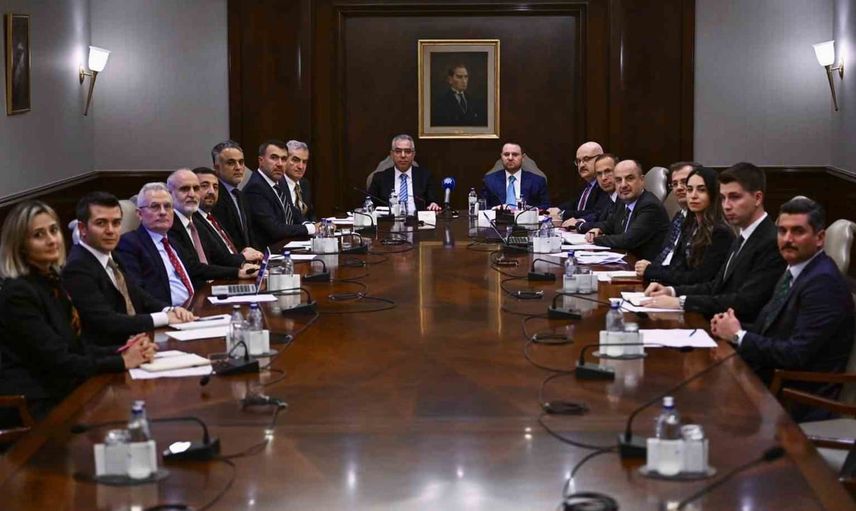 Yeni anayasa çağrısı: milletin temsilcilerinin hazırlayacağı kapsayıcı metin hedeflendi