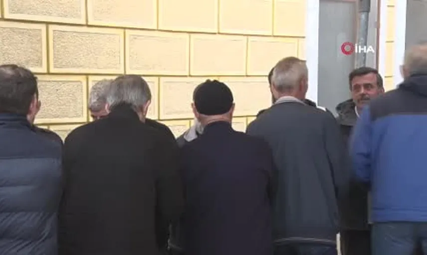 Eski muhtar Mustafa Kedikli selde kayboluşun ardından Kocaeli'de toprağa verildi