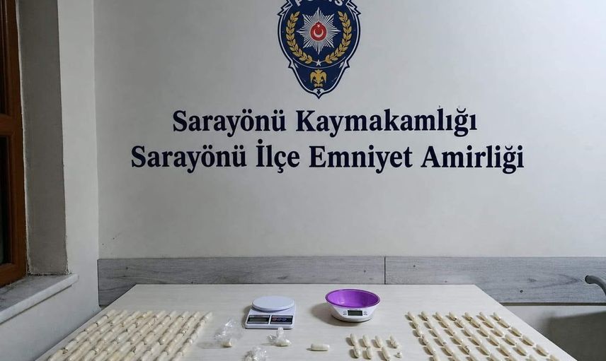 konya'da yurt dışından yutularak getirilen metamfetaminle 3 şüpheli tutuklandı