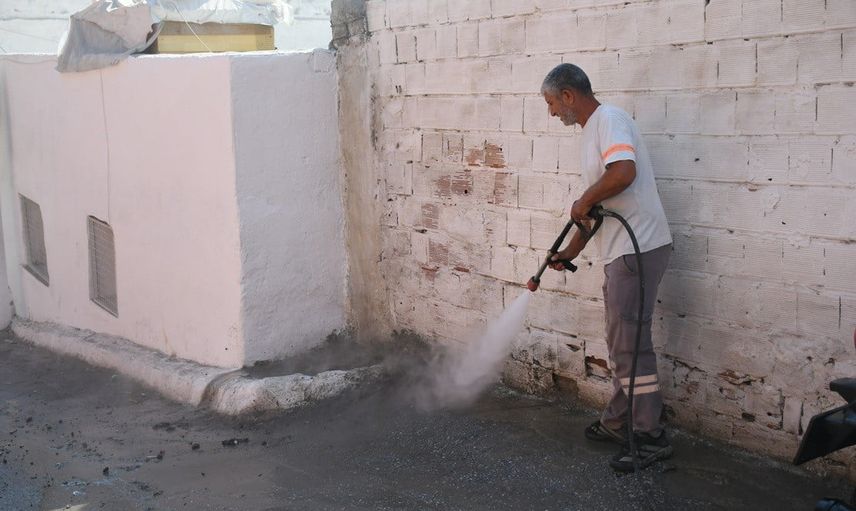 Kuşadası'nda yaz hareketliliğine hazırlık: mahalle mahalle temizlik çalışması