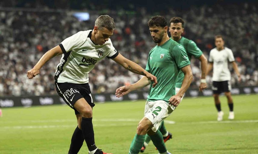 Beşiktaş'ta Trossard'a travmatik kemik ödemi tanısı kondu